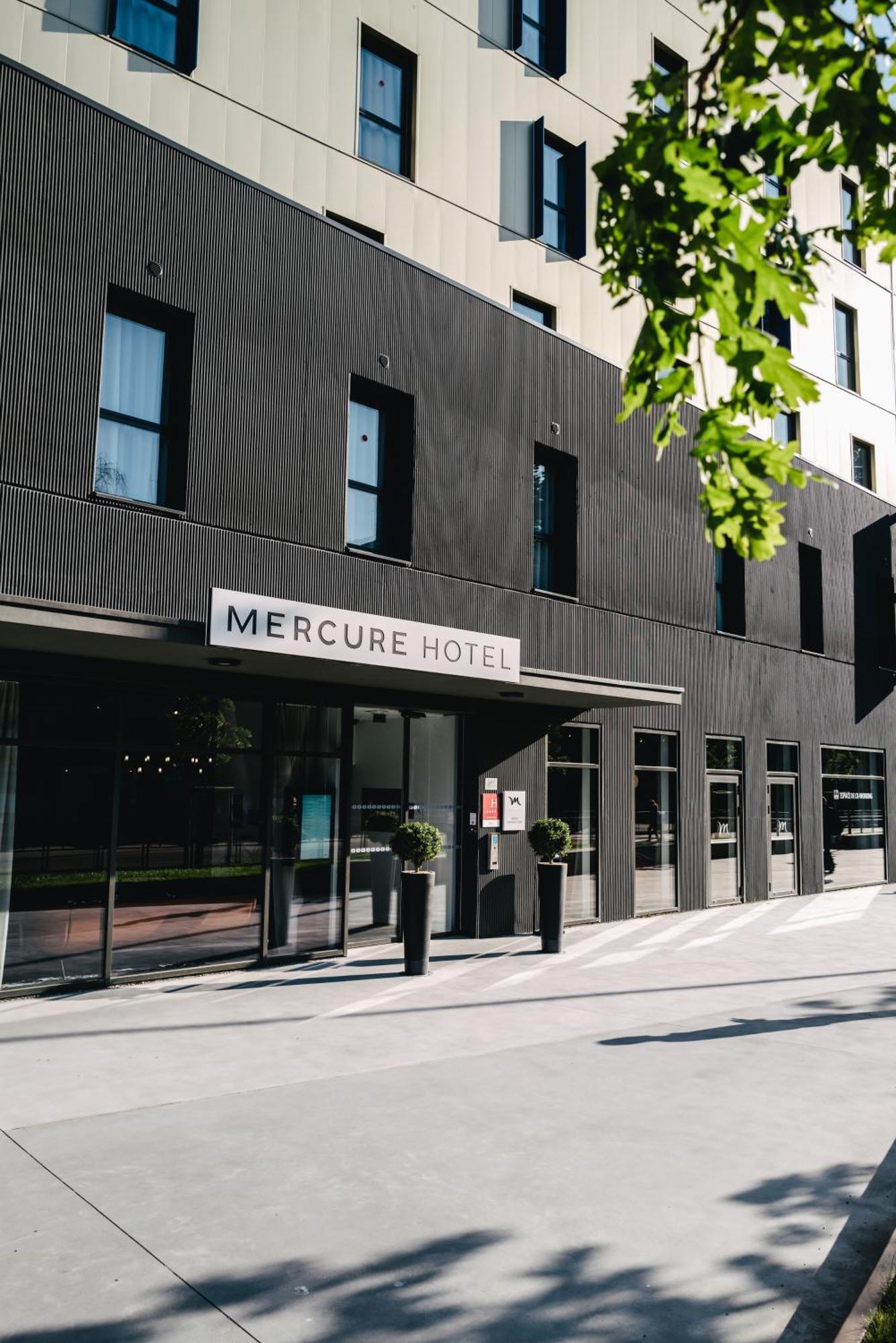 Mercure Brest Centre Port Exterior photo
